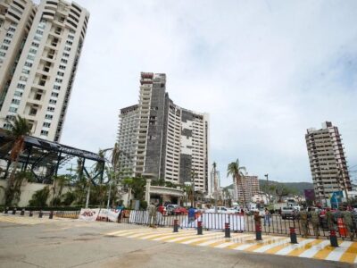 Tras el paso de ‘Otis’ la seguridad en Acapulco está garantizada: AMLO