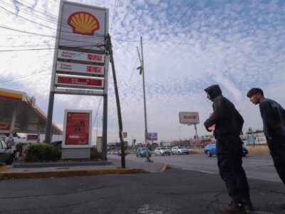 AMLO niega incremento al precio de la gasolina