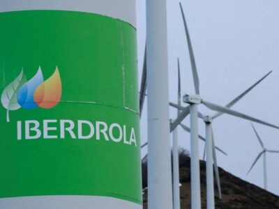 Iberdrola cierra venta de 13 plantas eléctricas a CFE por 6 mil 200 mdd