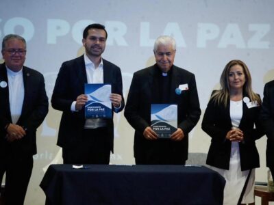 Firma Álvarez Máynez Compromiso por la Paz de la CEM