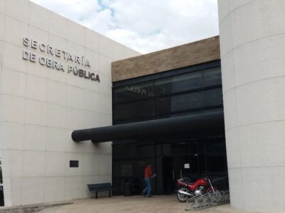 Despiden a funcionario de León por fiestas en oficinas de Obra Pública