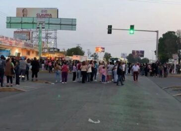 Bloquean avenida Central por desaparición de médico en Ecatepec