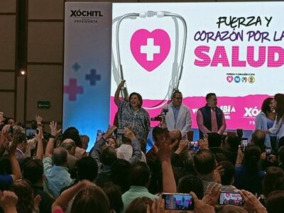 Xóchitl Gálvez promete construir el sistema de salud que México merece