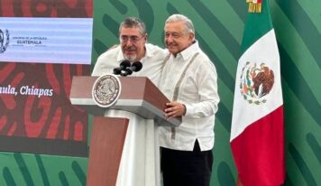 AMLO y presidente de Guatemala dialogan sobre migración, seguridad y Tren Maya